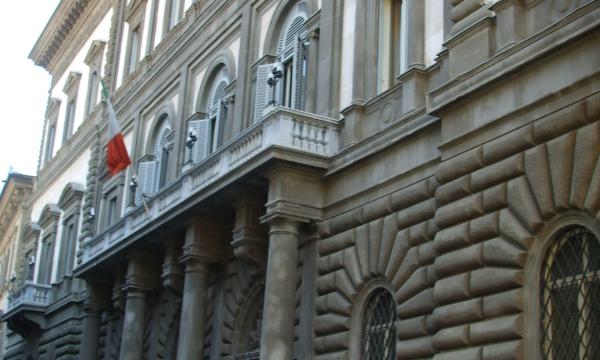 Avviso di selezione per n. 2 tirocini formativi e di orientamento presso Banca d’Italia – Sede di Firenze -Unita’ di Analisi e Ricerca Economica Territoriale.